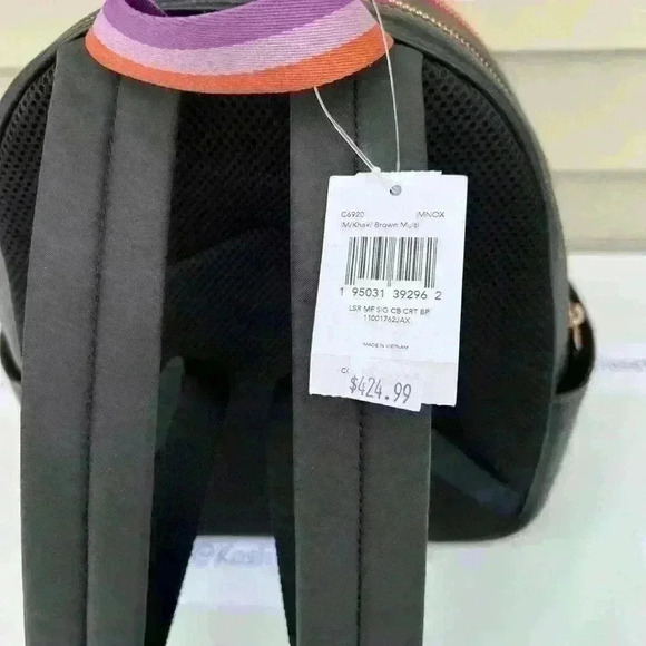 Coach Backpack With Souvenir Patches In Blocked Signature - Picture 7 of 12